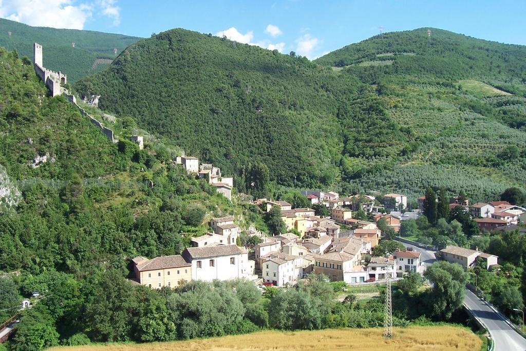 Ferentillo Casale Le Due Querce旅馆 外观 照片